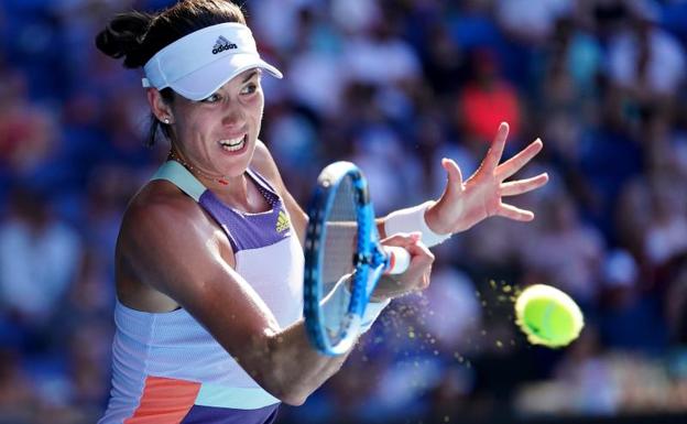 Garbiñe Muguruza desgasta a Halep y jugará su primera final en Australia