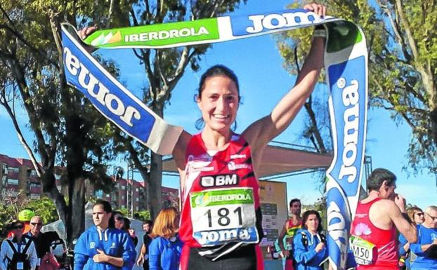 Elena Loyo reedita el título nacional de media maratón