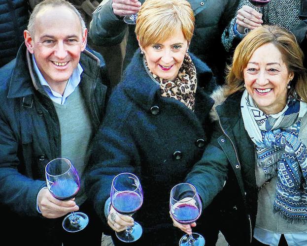 Tapia ve «lícito» que bodegas alavesas rompan con Rioja, «nos toca apoyarles»