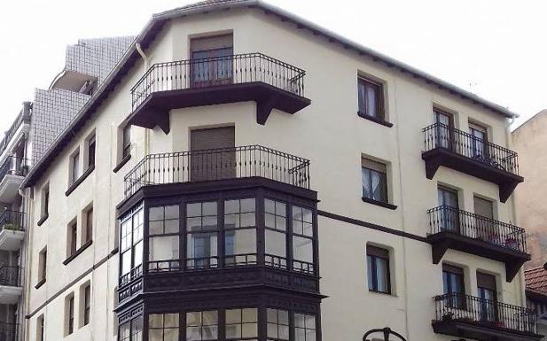 Bilbao ayudó el año pasado a 2.936 familias a eliminar barreras arquitectónicas en sus comunidades