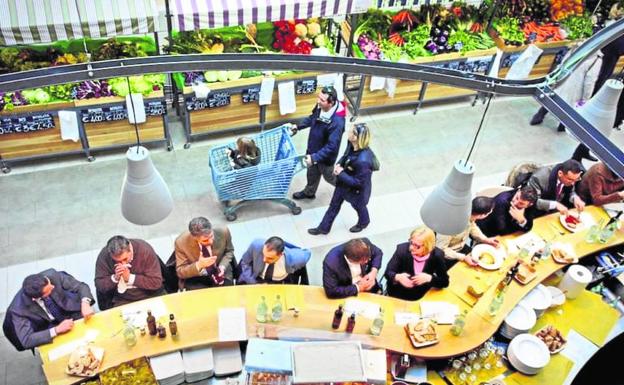 La moda en los centros comerciales: dar de comer donde antes sólo se hacía la compra