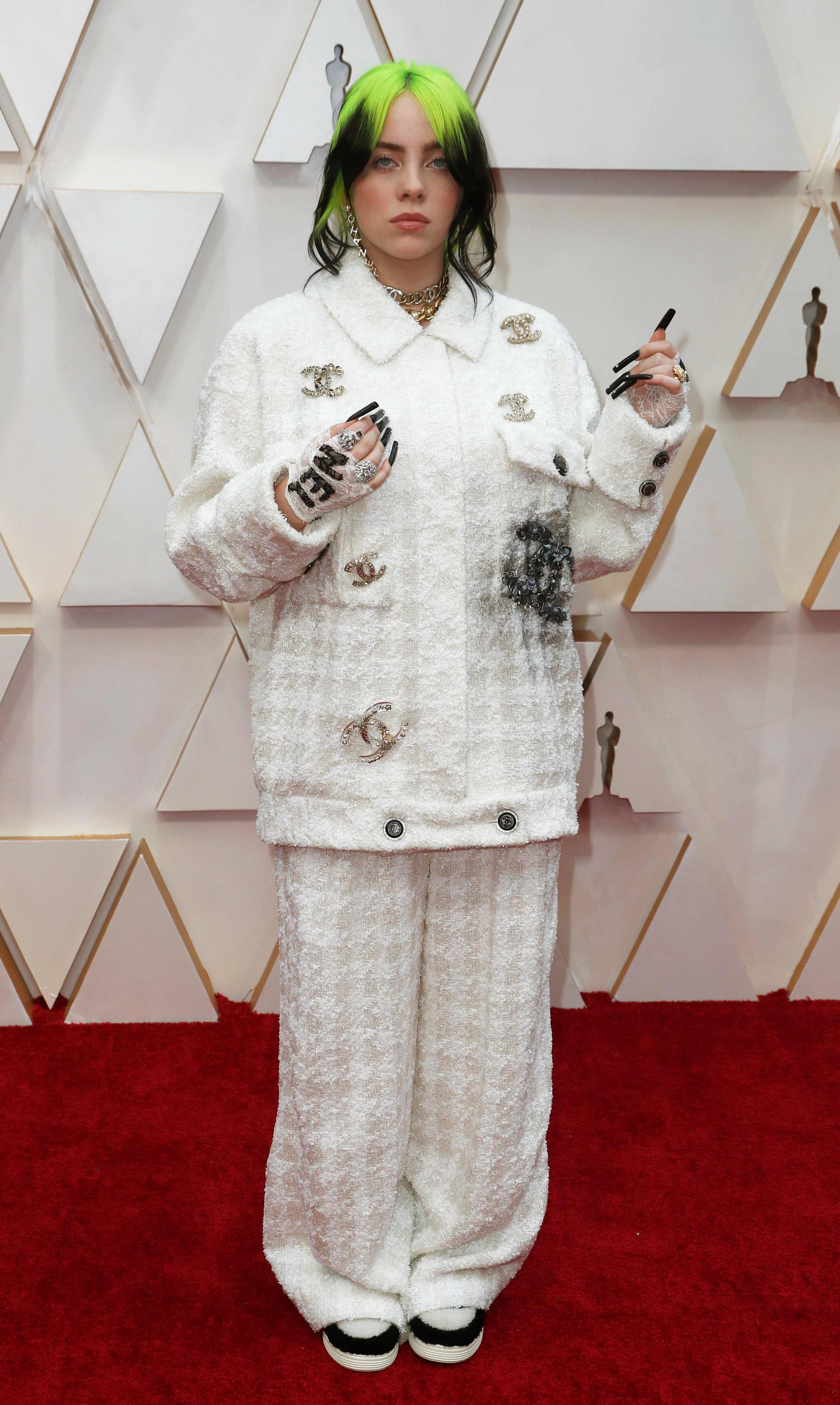 Un homenaje a Kobe Bryant, un sandwich en un bolso... Los looks más estrafalarios de la alfombra roja