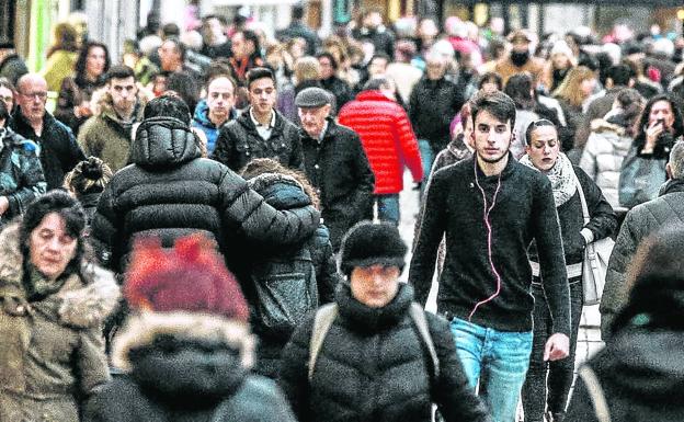 Los nuevos barrios ganan 32.500 habitantes en 10 años mientras el resto de Vitoria envejece