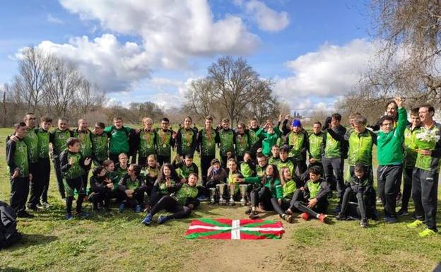 El C. A. Adaptado Javi Conde de Basauri revalida el título estatal de cross