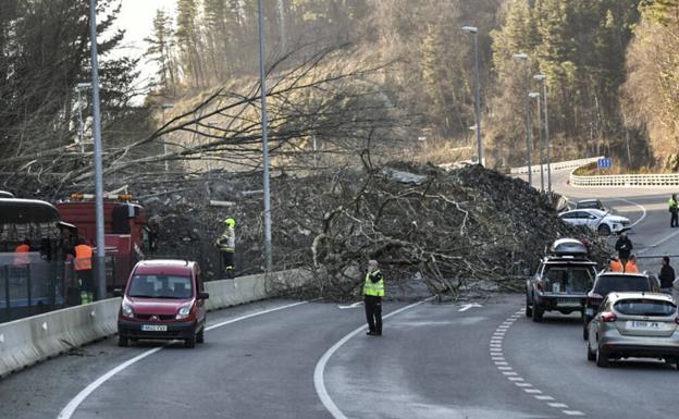 Una semana de tragedia en Zaldibar