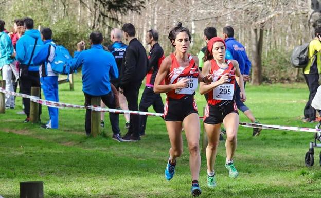 Eguzkiñe Aspiazu reina en el Campeonato de Euskadi Máster de cross