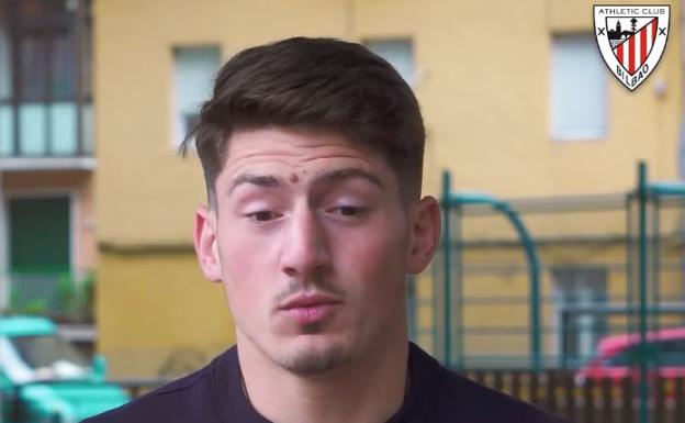 Así vivió Vencedor su debut en el Athletic