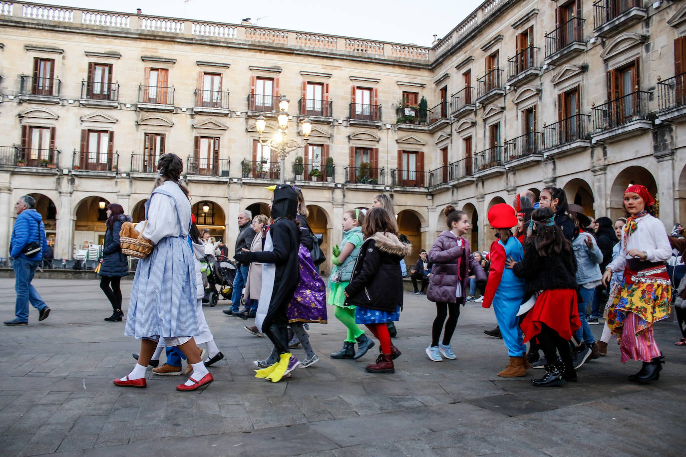 Vitoria celebra el Jueves de Lardero
