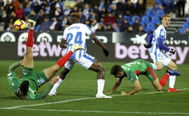 El Alavés contra la maldición pepinera