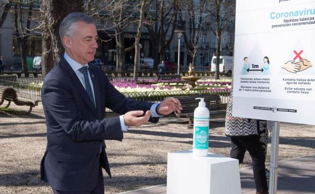 Urkullu admite que el Gobierno estudia si la crisis sanitaria puede obligar a aplazar el 5-A