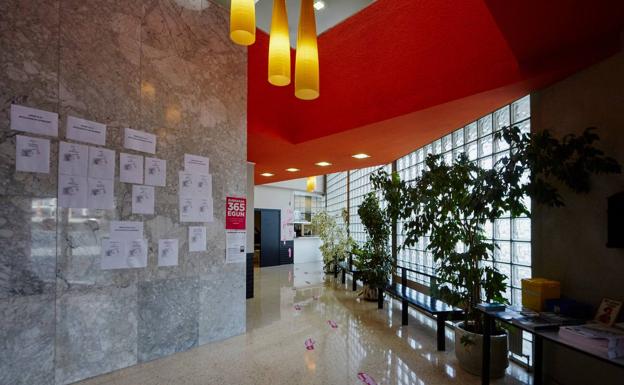 Cierran el euskaltegi municipal de Leioa tras confirmarse un positivo