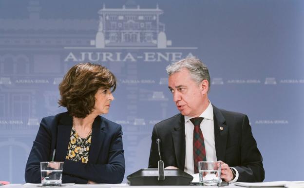 Urkullu reúne el lunes a los partidos para estudiar el aplazamiento de las elecciones