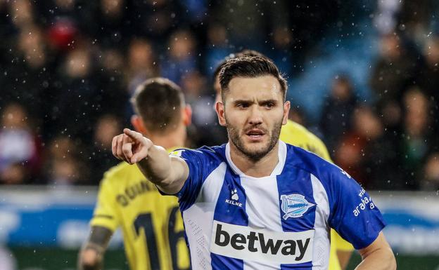 Lucas remonta a Clerc y se cuela en los cuartos del torneo solidario de FIFA