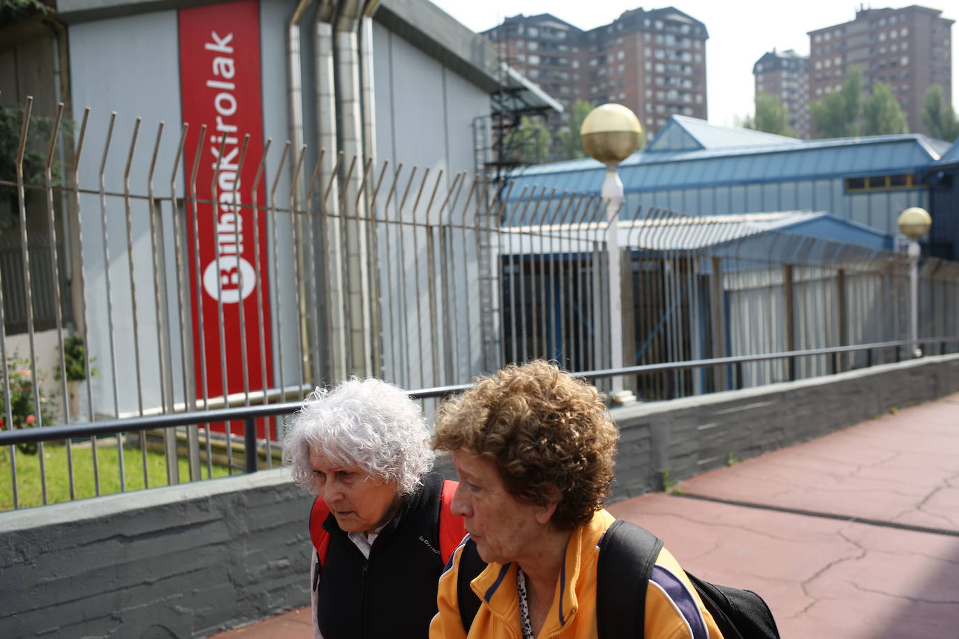 Bilbao Kirolak no cobrará los cursos hasta que se reabran los polideportivos