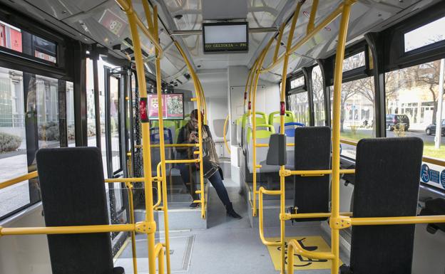 Los autobuses de Vitoria readaptan los horarios