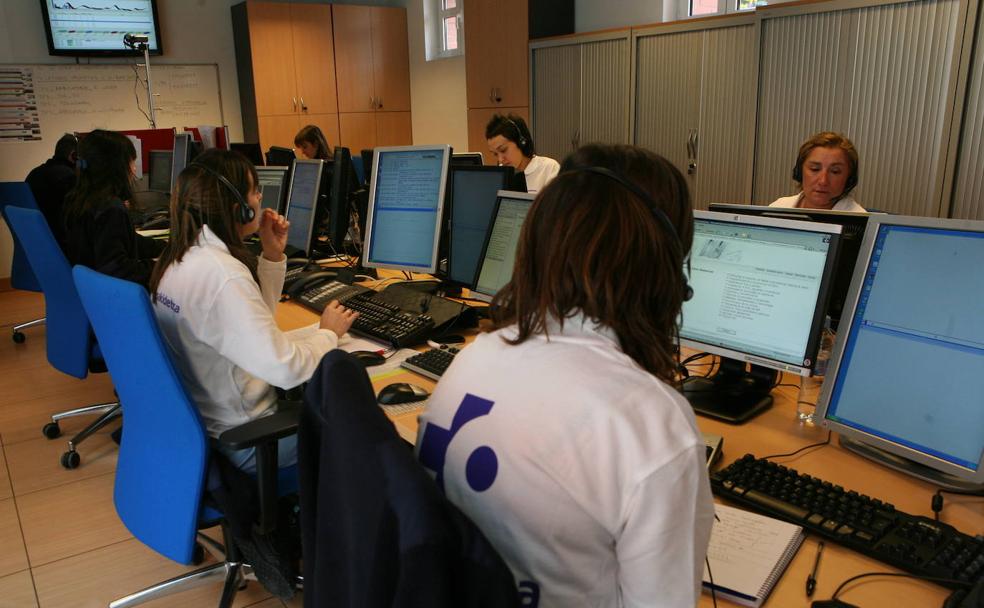 «Al principio llamaban al Consejo Sanitario para preguntar si podían recoger un paquete que habían pedido a China»