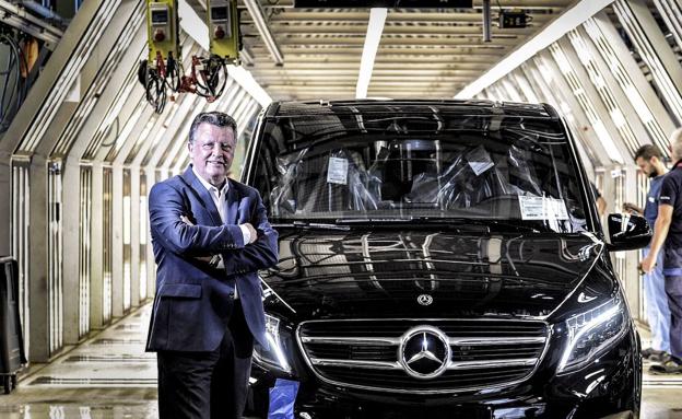 «Si Mercedes no trabaja, se resiente la economía de Euskadi», dice Emilio Titos