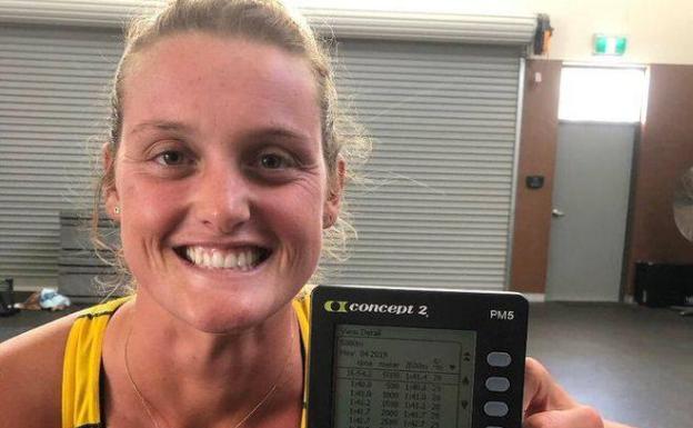 Una remera bate por sorpresa un récord mundial desde su casa