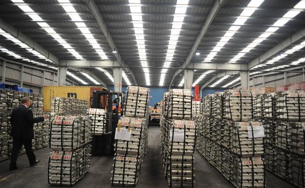 Puerto de Bilbao, minerales y especulación