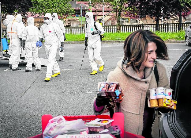 Desactivadores de explosivos de la Ertzaintza pasan a la lucha contra el virus