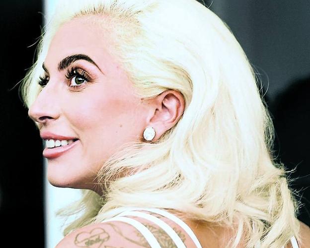 El primer macroconcierto solidario realizado desde casa