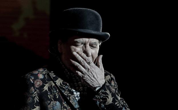 Joaquín Sabina, sobre su caída en el escenario: «El hostión fue más fuerte de lo que pensáis»