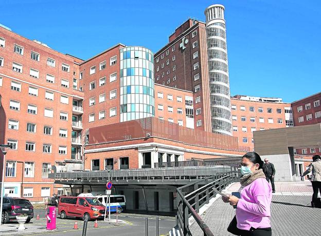 Los hospitales vascos retoman las cirugías programadas tras el pico de la epidemia