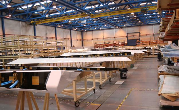 El comité denuncia la intención de Aernnova de presentar un ERTE hasta final de año