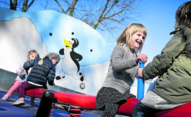 La OMS pide cautela en las desescaladas porque aún «queda un largo camino»