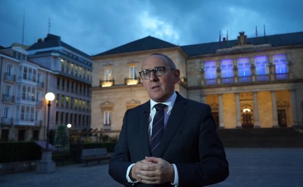 González invita a disfrutar «en armonía y unión» que deben convertirse en «solidaridad alavesa»