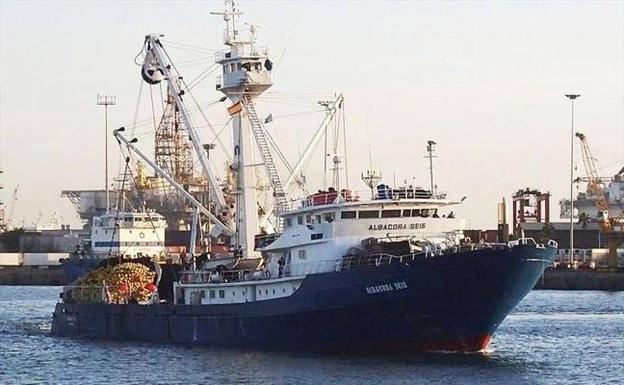 Las restricciones por el Covid-19 atrapan a miles de marineros en el mar