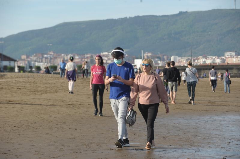 Paseos sin aglomeraciones por la costa y deportes náuticos en Getxo