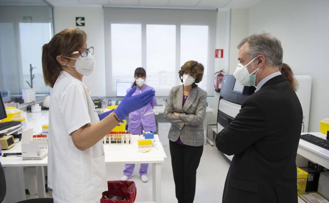 Los funcionarios del Gobierno vasco volverán a la oficina de forma gradual desde el lunes