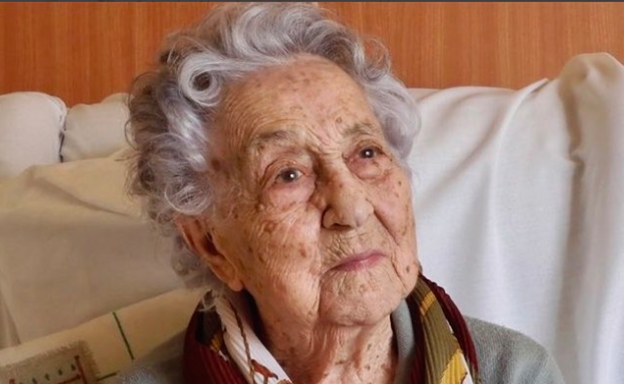 La mujer más longeva de España, de 113 años, supera el coronavirus