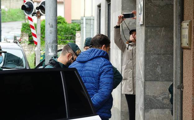 La Fiscalía solicita prisión sin fianza para el presunto autor del crimen de Ardines