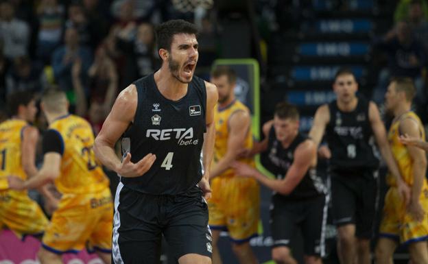 Los hombres de negro celebran una «rutina que hace que sea más llevadero»