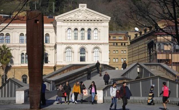 Las universidades de Deusto y Mondragón, entre las mejores de España