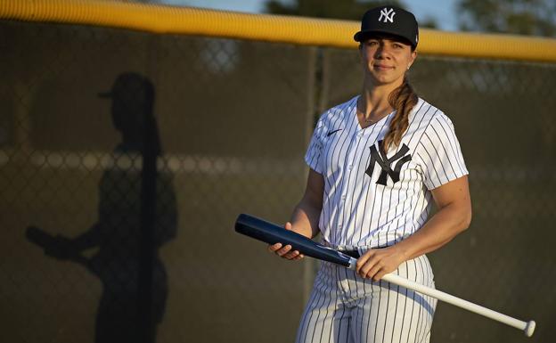 Rachel Balkovec, de los Yankees, primera entrenadora de las Grandes Ligas