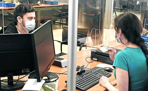 Las oficinas del DNI de Bilbao se preparan para arrancar el lunes