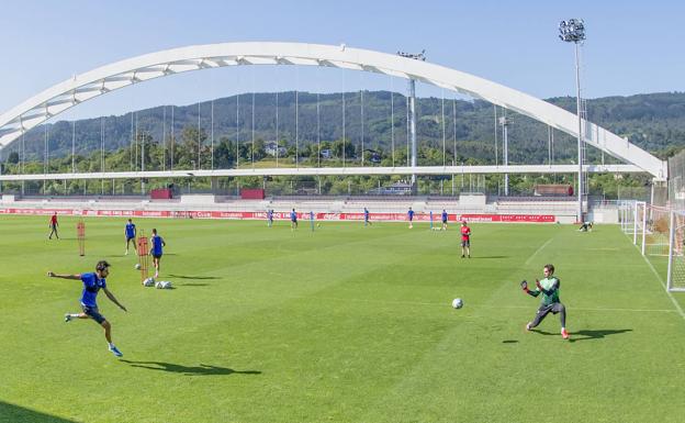 El fútbol español da un nuevo paso hacia el regreso: el lunes vuelven los entrenamientos en grupo