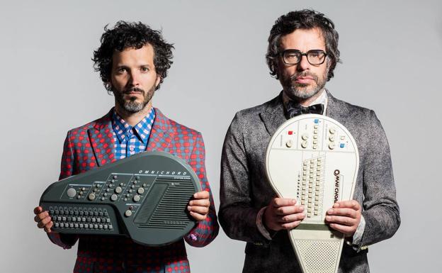 Un cuenco gigante de dientes para que el ratoncito deje mucha pasta