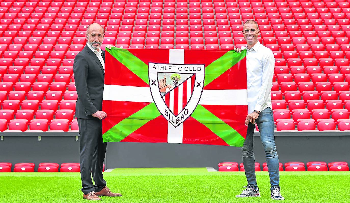 Garitano, feliz por seguir un año más «en el equipo de mi corazón»