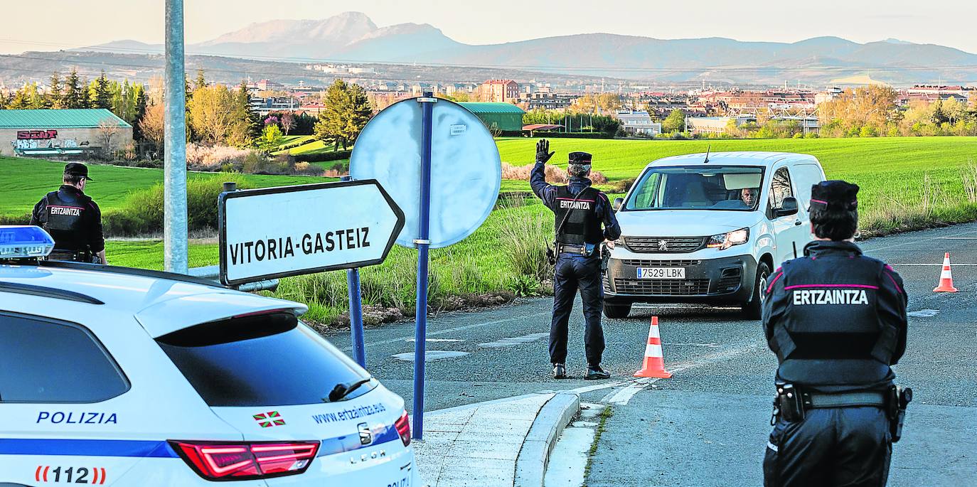 La segunda vivienda disparará el tránsito a otras comunidades