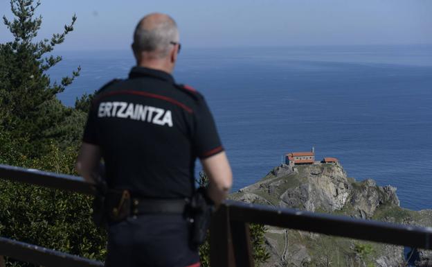 Gaztelugatxe sigue cerrado y recortará su aforo