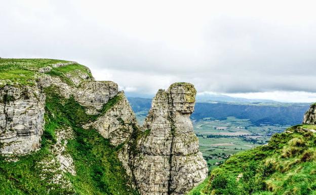 Amurrio muestra su patrimonio a 1.300 escolares