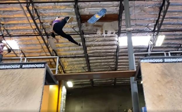 Con fracturas en el cráneo, así quedó tras un entrenamiento la skater de 11 años que será olímpica