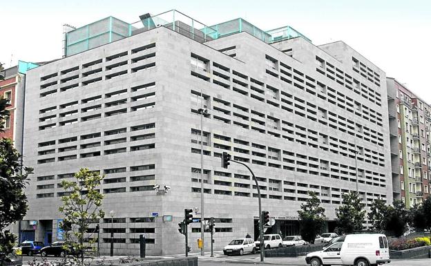 Álava se aleja de Bizkaia y mantiene el pago del Impuesto de Sociedades para 2020