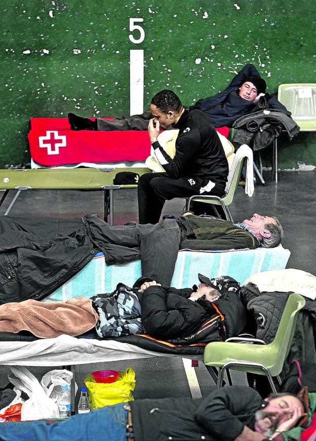 El confinamiento descubre 300 'sin techo' más de los registrados en la calle