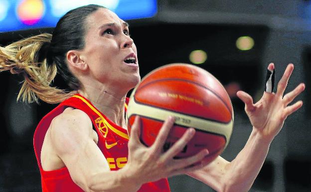 Anna Cruz: «Me apetecía reencontrarme con el baloncesto»