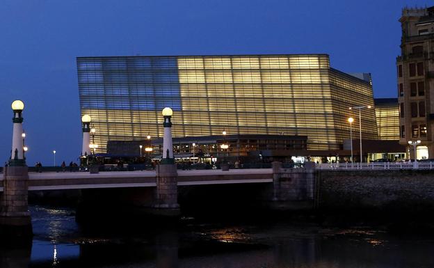 Zinemaldiko gazte epaimahaian izena emateko epea zabaldu da